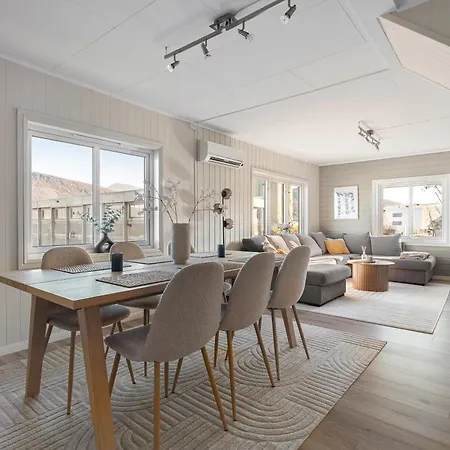 Apartamento 5-bedroom Family